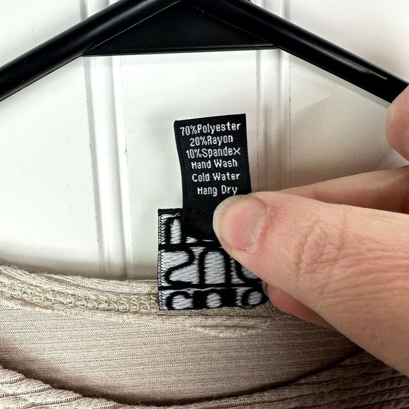 Clara Sun Woo Tan Ribbed‎ Top Size XL - Picture 3 of 3